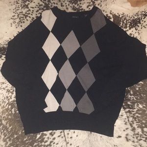 Men’s argyle v neck sweater